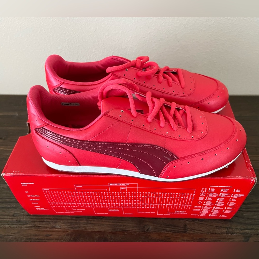 Puma golf shoes size 9 Brand new in box